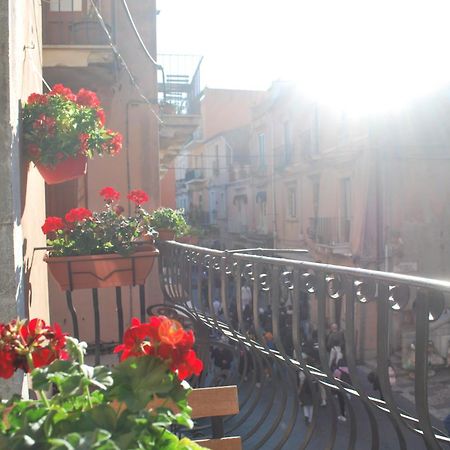 Casa Vacanze Taorminacentre Guest House Экстерьер фото