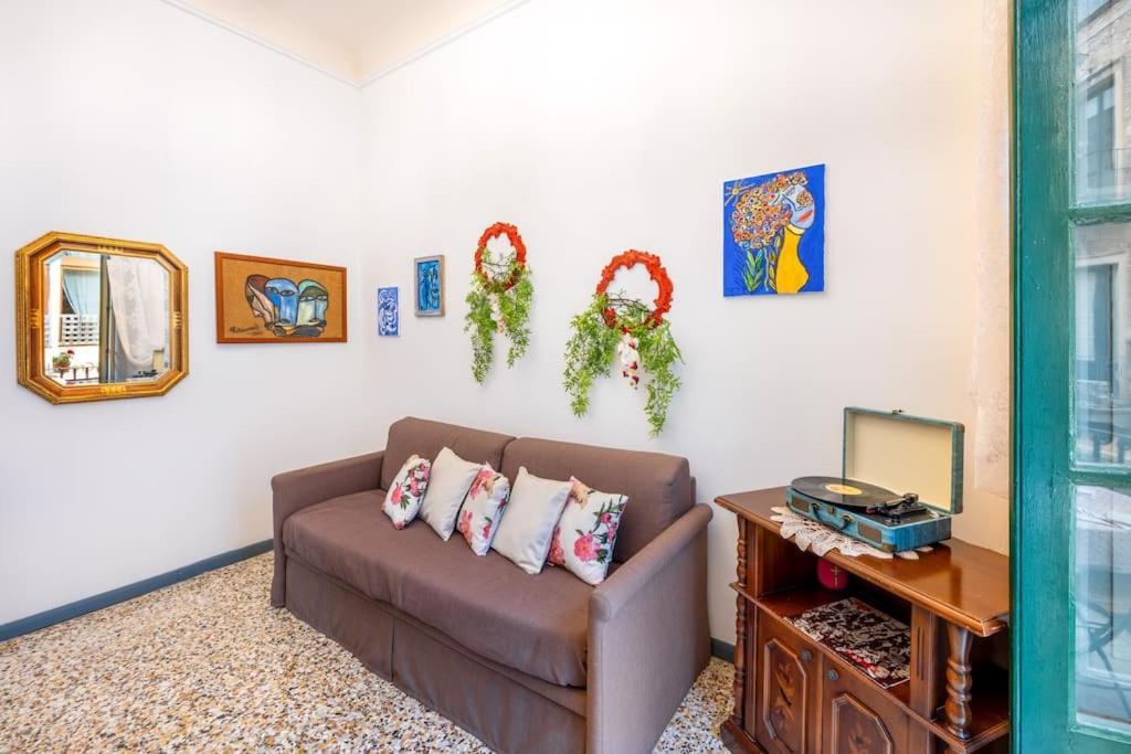 Casa Vacanze Taorminacentre Guest House Экстерьер фото